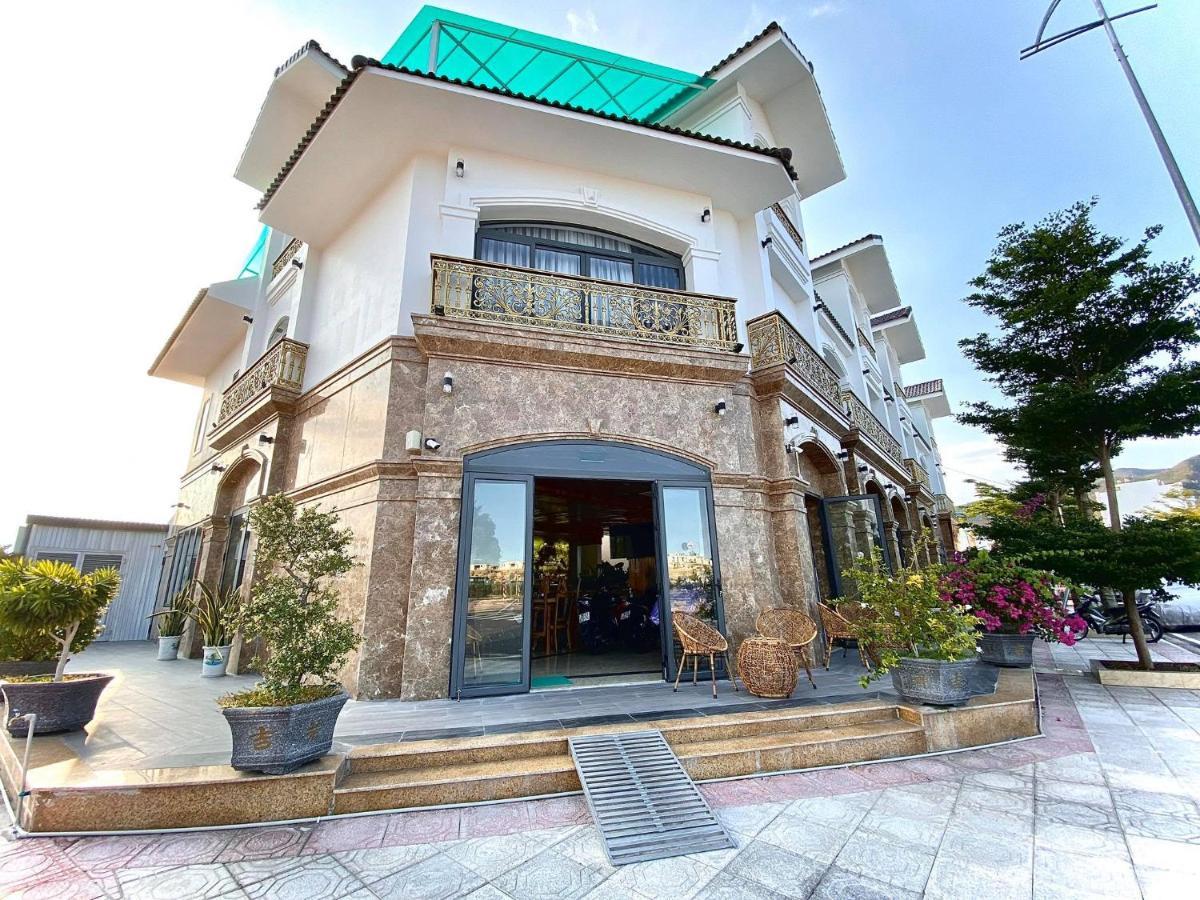 Cong Thanh Long Beach Cam Lam Exterior photo